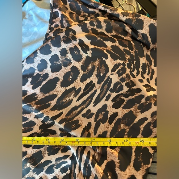 Bar III Women's Beach Cheetah-Print Cover-Up Caftan Natural NWT - Picture 8 of 9